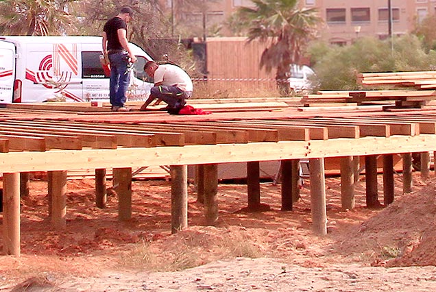 Sistemas de pilotes de madera para instalaciones de temporada y fijas